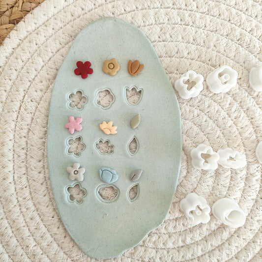 Flower and Leave Cookie Mold Fondant Biscuit Cutter Mini 10mm